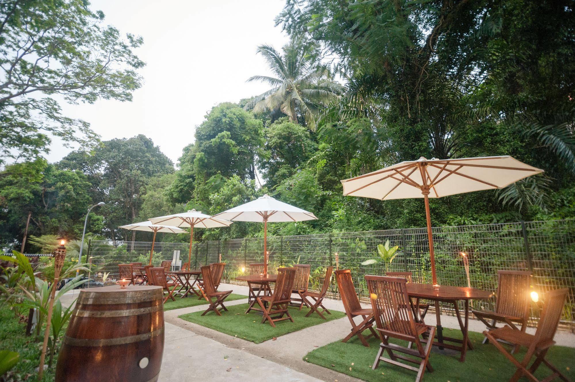 Raintr33 Hotel Singapour Extérieur photo